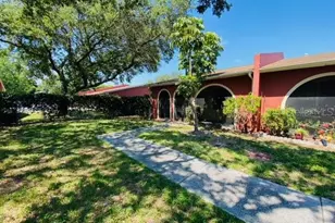 6438 71st St N, Pinellas Park, FL 33781 - Photo 3