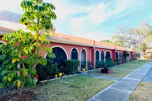 6438 71st St N, Pinellas Park, FL 33781 - Photo 1