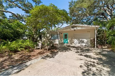200 Evelyn Ave, Clearwater, FL 33765 - Photo 1