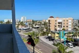 285 107th Ave, Treasure Island, FL 33706 - Photo 5