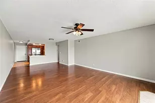 285 107th Ave, Treasure Island, FL 33706 - Photo 35