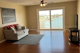 285 107th Ave, Treasure Island, FL 33706 - Photo 17