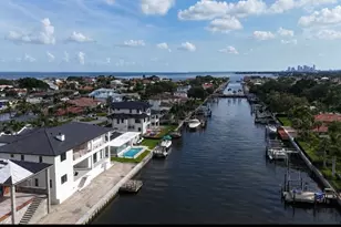 2051 Illinois Ave NE, Saint Petersburg, FL 33703 - Photo 5