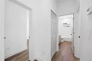 5111 68th St N, Saint Petersburg, FL 33709 - Photo 15