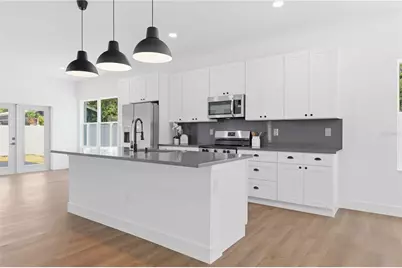 5111 68th Street N, Saint Petersburg, FL 33709 - Photo 3