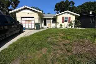 714 26th St W, Bradenton, FL 34205 - Photo 1