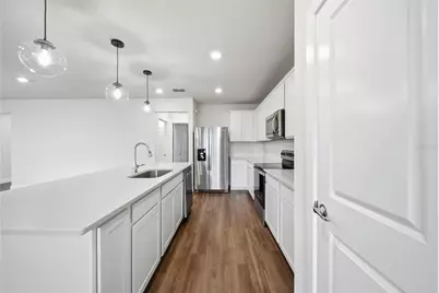 9018 Rally Spring Loop, Wesley Chapel, FL 33545 - Photo 5
