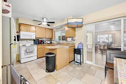 10196 Heathcliff Street, Spring Hill, FL 34608 - Photo 15