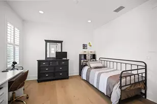 876 44th Ave N, Saint Petersburg, FL 33703 - Photo 43