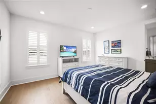 876 44th Ave N, Saint Petersburg, FL 33703 - Photo 51
