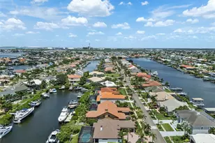 949 Allegro Ln, Apollo Beach, FL 33572 - Photo 9