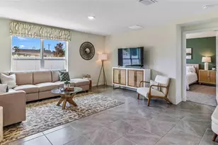 13409 Castle Peak Cir, Dade City, FL 33525 - Photo 9