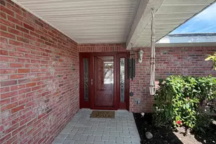 6512 King Palm Way, Apollo Beach, FL 33572 - Photo 3