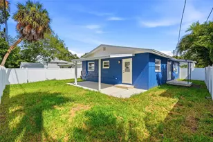 1867 Michigan Ave NE, Saint Petersburg, FL 33703 - Photo 23