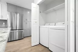1867 Michigan Ave NE, Saint Petersburg, FL 33703 - Photo 13