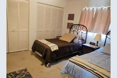 619 Riviera Bay Drive NE, Saint Petersburg, FL 33702 - Photo 13