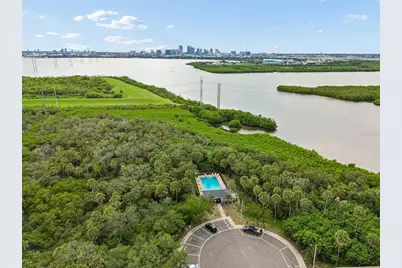4853 Tuscan Loon Drive, Tampa, FL 33619 - Photo 33