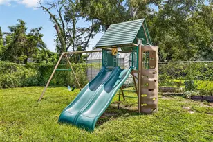 614 N Sylvan Dr, Brandon, FL 33510 - Photo 51