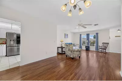 907 Bluewater Drive, Sun City Center, FL 33573 - Photo 11