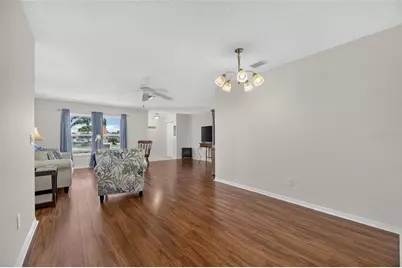 907 Bluewater Drive, Sun City Center, FL 33573 - Photo 9