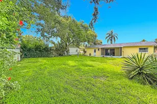 105 Judy Lee Dr, Largo, FL 33771 - Photo 35