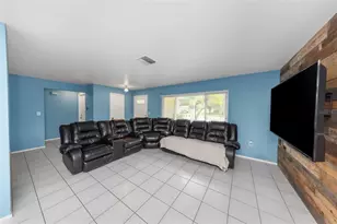 9237 Amazon Dr, New Port Richey, FL 34655 - Photo 3