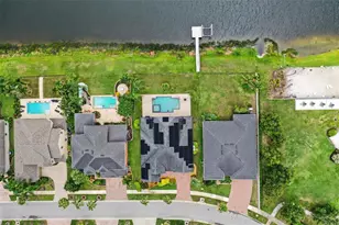 11323 Lake Lucaya Dr, Riverview, FL 33579 - Photo 49