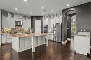 11323 Lake Lucaya Dr, Riverview, FL 33579 - Photo 15