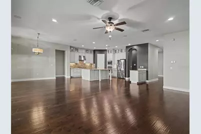 11323 Lake Lucaya Drive, Riverview, FL 33579 - Photo 9
