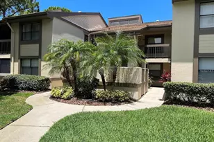 333 Woodlake Wynde, Oldsmar, FL 34677 - Photo 1