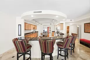 1350 Gulf Blvd, Clearwater Beach, FL 33767 - Photo 7