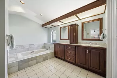 13707 Attley Place, Tampa, FL 33624 - Photo 11