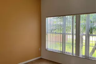 5444 Crepe Myrtle Cir, Kissimmee, FL 34758 - Photo 5