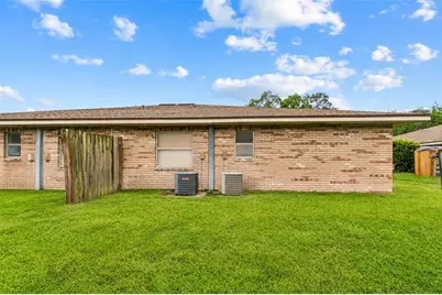 3132 Bloomingdale Villas Court, Brandon, FL 33511 - Photo 81