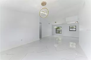 6540 Mauna Loa Blvd, Sarasota, FL 34241 - Photo 11
