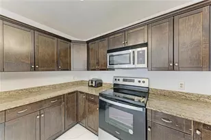 6540 Mauna Loa Blvd, Sarasota, FL 34241 - Photo 17