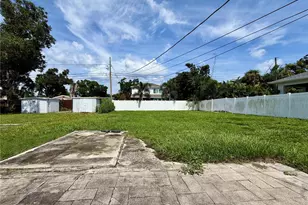 4727 20th St N, Saint Petersburg, FL 33714 - Photo 23