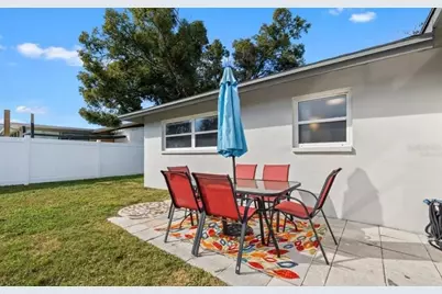 11145 Bella Loma Drive, Largo, FL 33774 - Photo 23