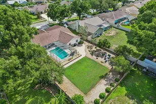 3949 Appletree Dr, Valrico, FL 33594 - Photo 89