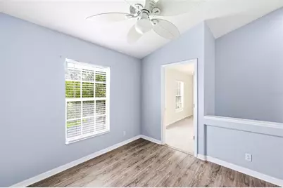 8013 Boone Drive, Largo, FL 33773 - Photo 11