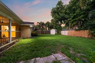 12811 Lake Dr, Largo, FL 33774 - Photo 53