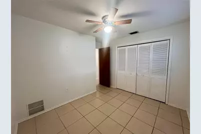 705 Bayou Avenue, Tarpon Springs, FL 34689 - Photo 17