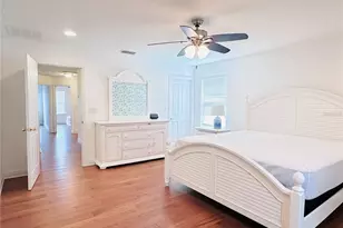 10132 Grand Oak Cir, Madeira Beach, FL 33708 - Photo 35