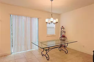 10132 Grand Oak Cir, Madeira Beach, FL 33708 - Photo 19