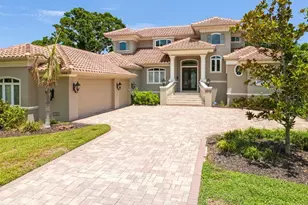 5918 Bahama Shores Dr S, Saint Petersburg, FL 33705 - Photo 41