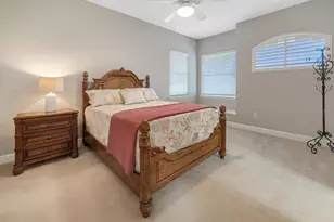 5918 Bahama Shores Dr S, Saint Petersburg, FL 33705 - Photo 23