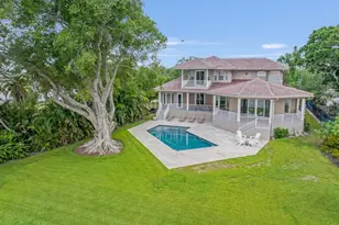 5918 Bahama Shores Dr S, Saint Petersburg, FL 33705 - Photo 45
