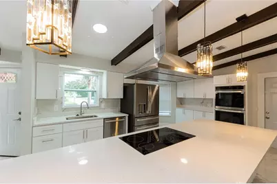 1574 Souvenir Drive, Clearwater, FL 33755 - Photo 9