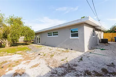 1574 Souvenir Drive, Clearwater, FL 33755 - Photo 15