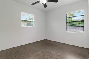 8709 N Renfrew Pl, Tampa, FL 33604 - Photo 15